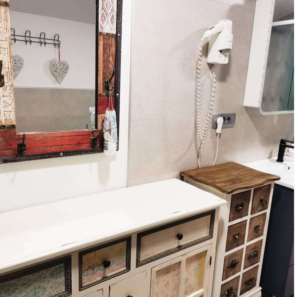 Family Apartment Nakiteya Любляна Екстер'єр фото