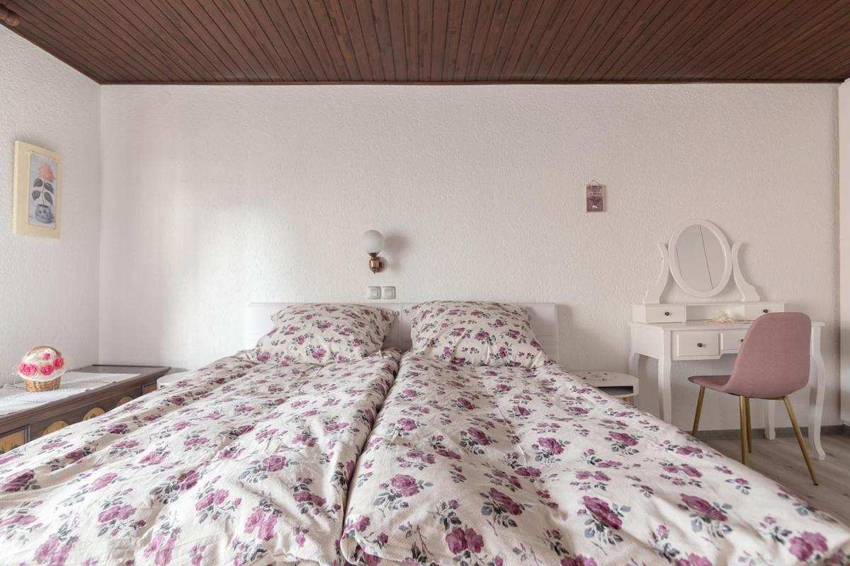Family Apartment Nakiteya Любляна Екстер'єр фото