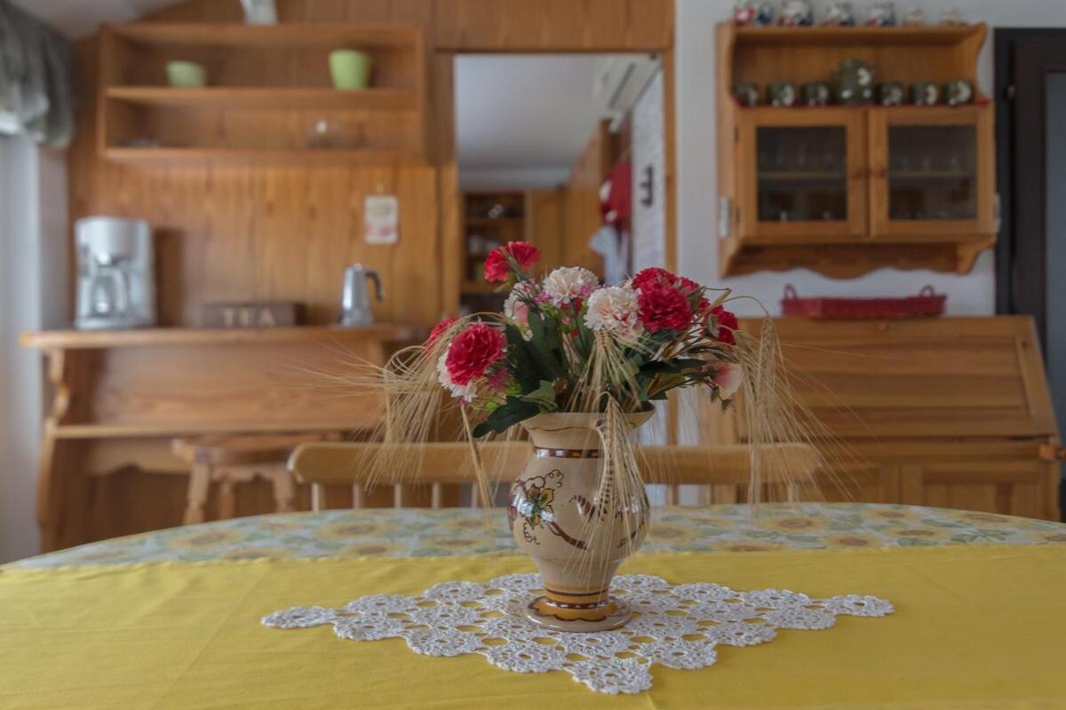 Family Apartment Nakiteya Любляна Екстер'єр фото